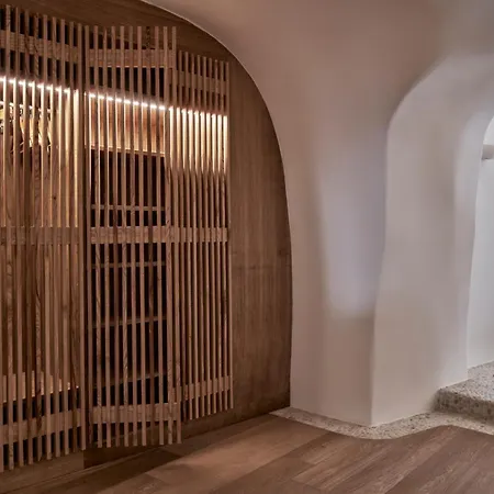 Katikies Santorini - Gea House - The Leading Of The World Hotel