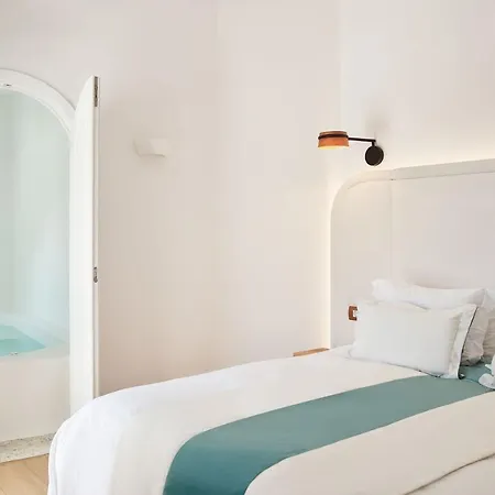 Hotel Katikies Kirini Santorini - The Leading Of The World Oia