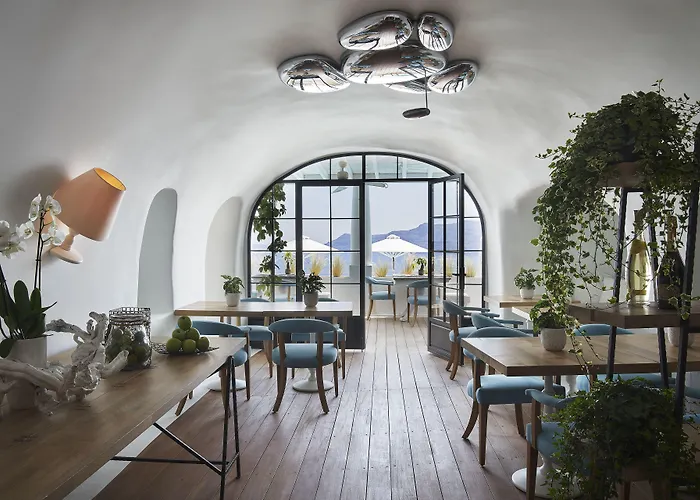 Ξενοδοχείο Katikies Kirini Santorini - The Leading Of The World 5*