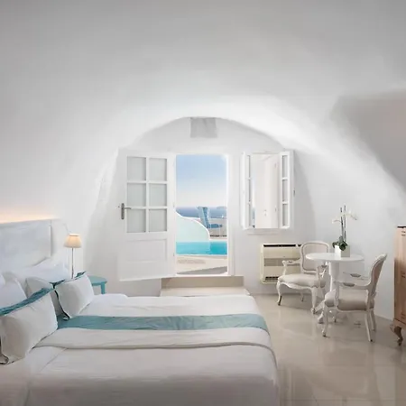 Katikies Santorini - Gea House - The Leading Of The World Hotel