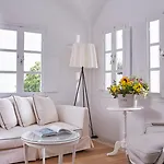 Katikies Santorini - Gea House - The Leading Of The World Hotel