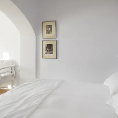 Katikies Santorini - Gea House - The Leading Of The World